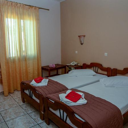 Tínos Poseidonio Hotel מראה חיצוני תמונה