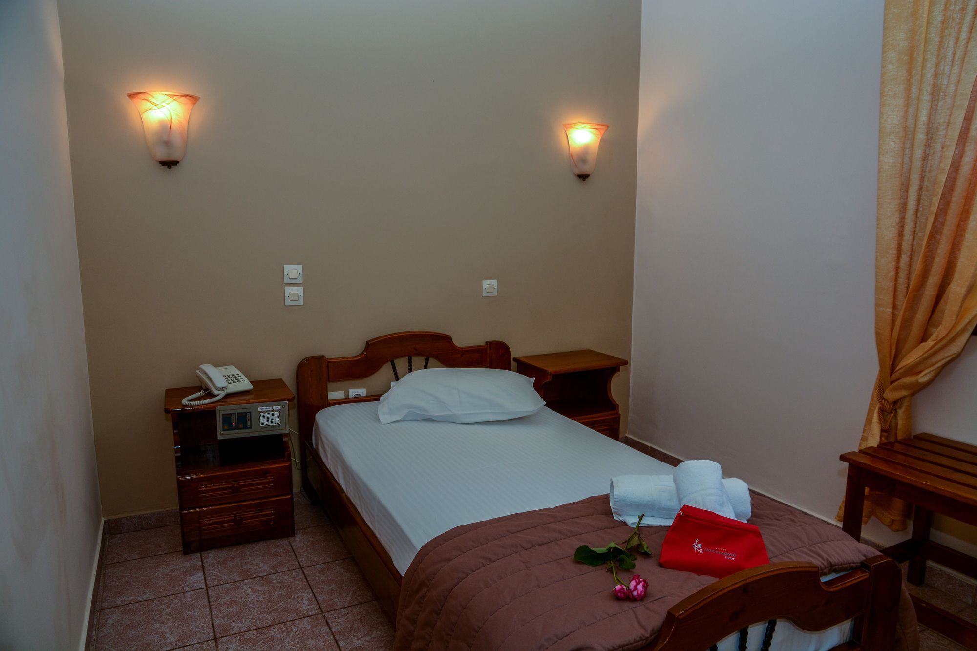 Tínos Poseidonio Hotel מראה חיצוני תמונה